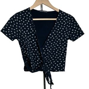 Brandy Melville Navy & White Floral Tie-Front Crop Top